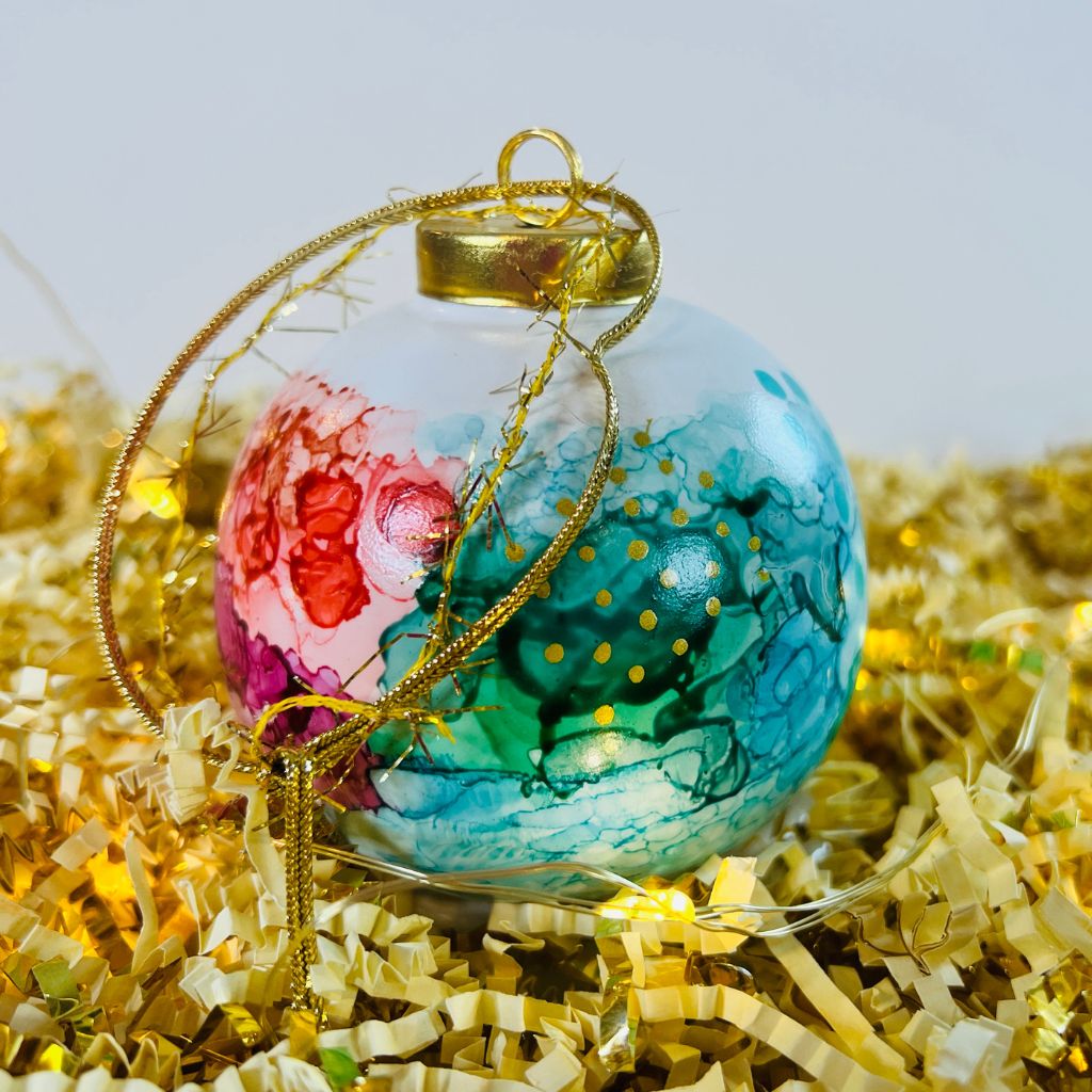 Porcelain alcohol ink ornament {Christmas Carol}