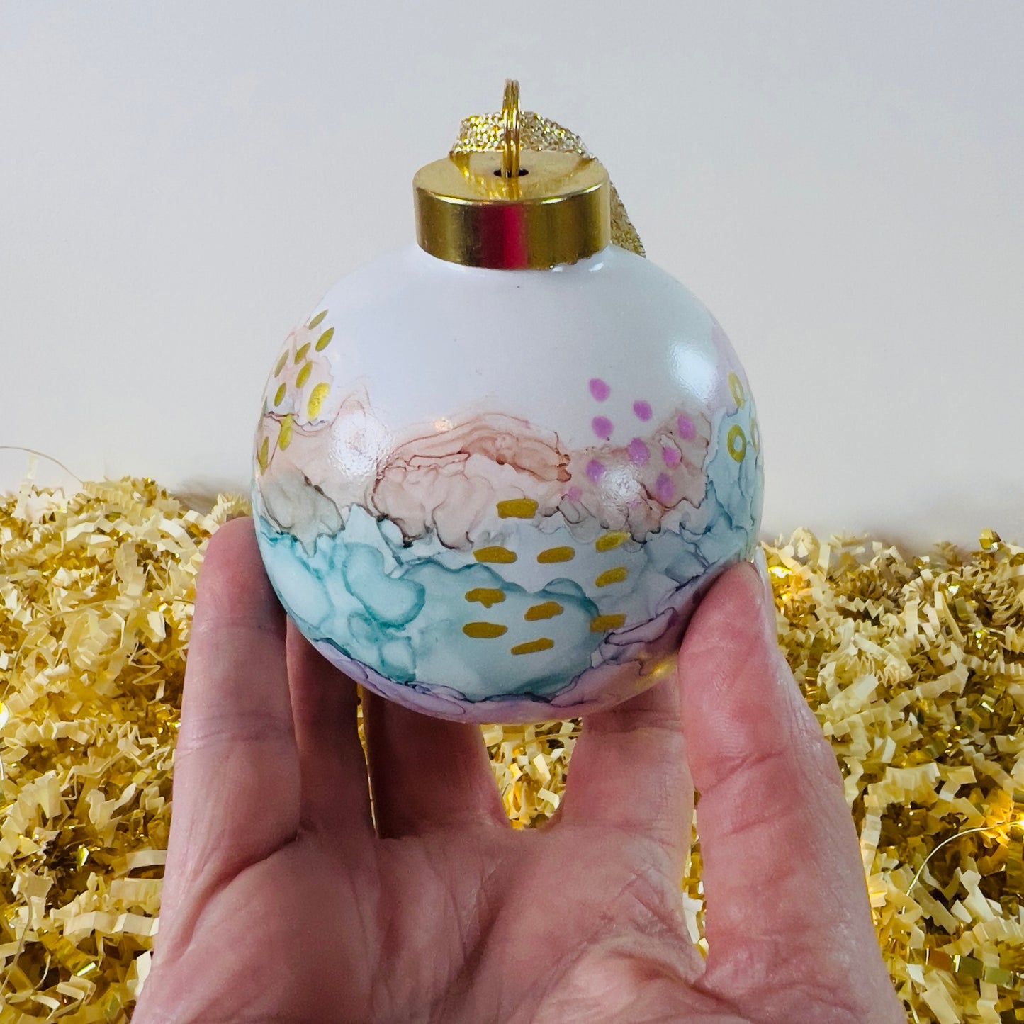 Porcelain alcohol ink ornament {Christmas Morning}
