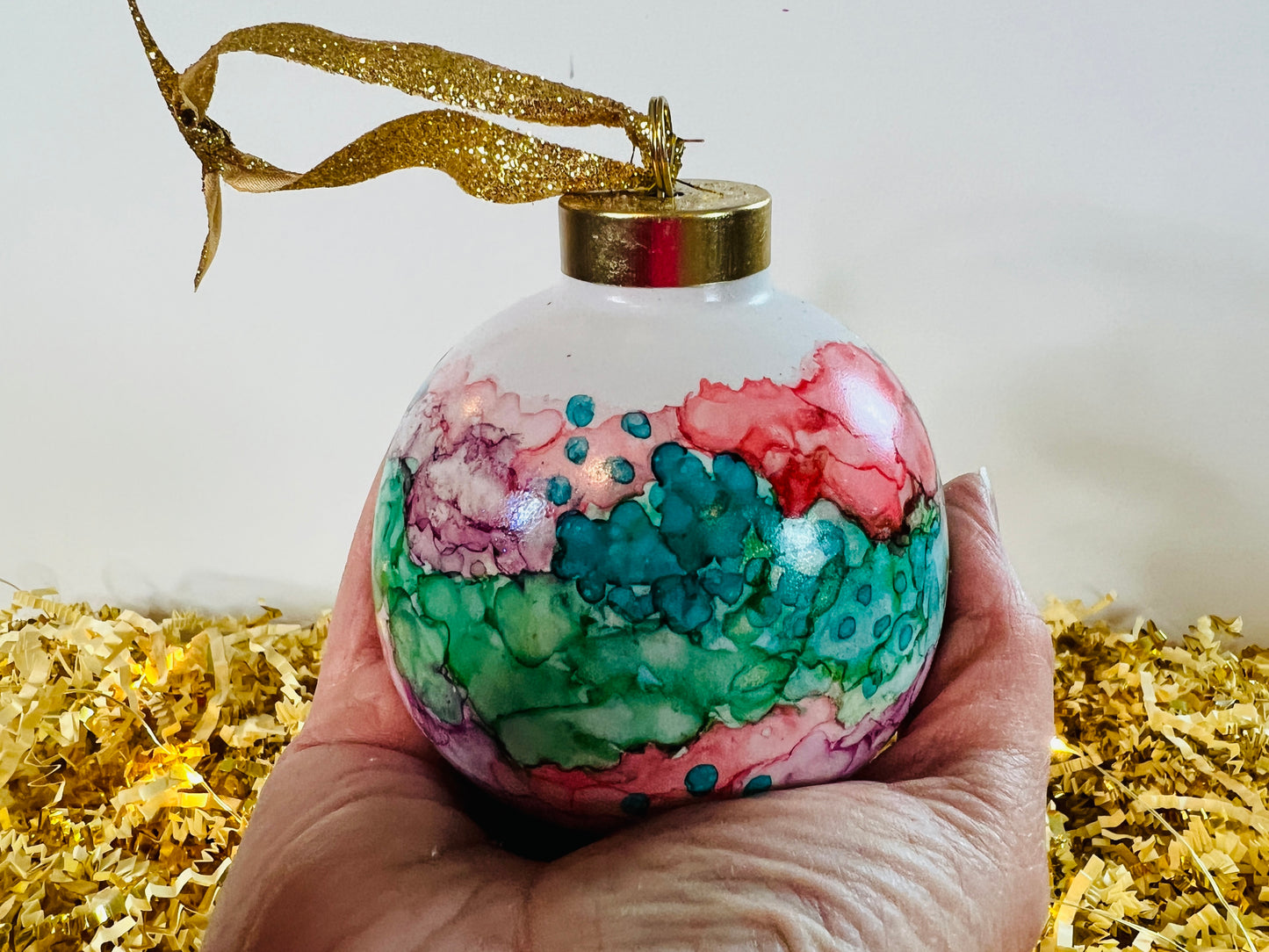 Porcelain alcohol ink ornament {Yuletide}