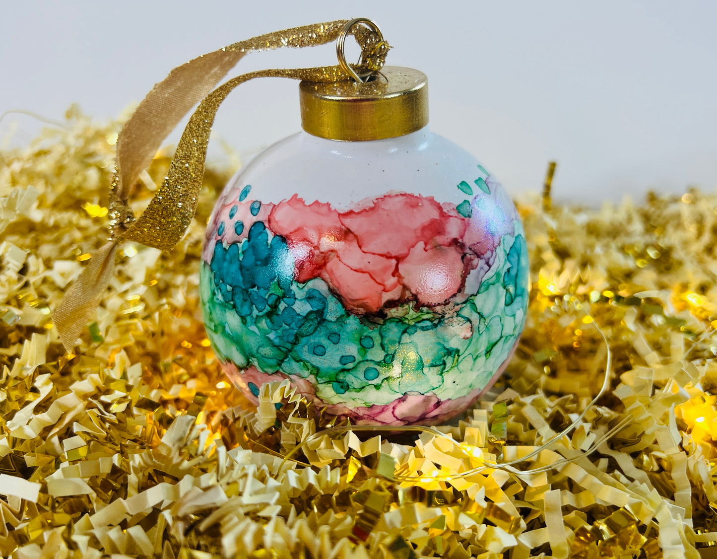 Porcelain alcohol ink ornament {Yuletide}