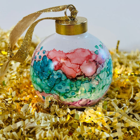 Porcelain alcohol ink ornament {Yuletide}