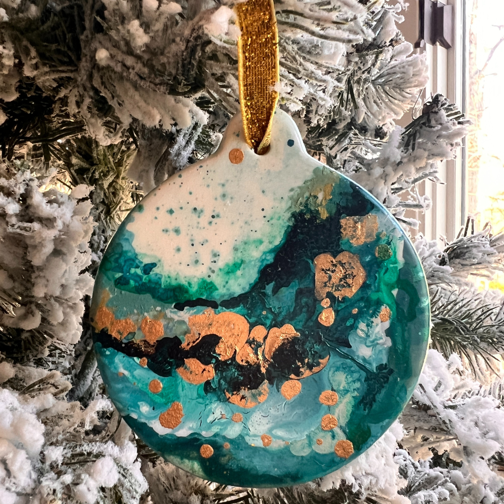 fluid ocean holiday ornament 