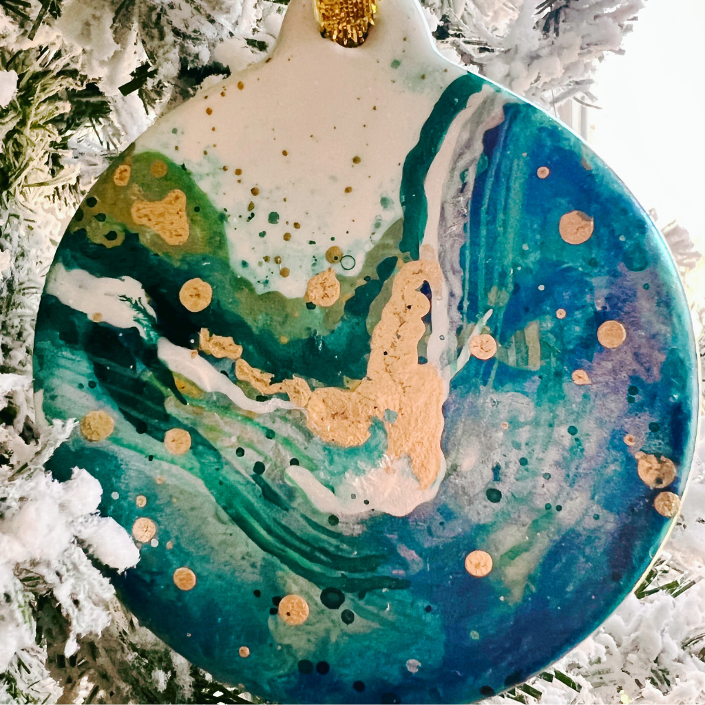 fluid ocean holiday ornament 