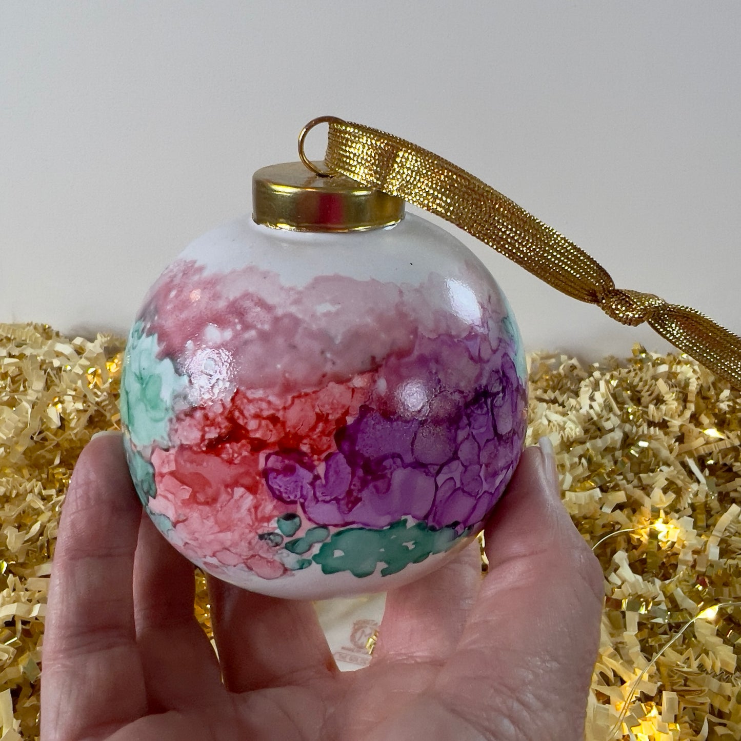 Porcelain alcohol ink ornament {Holiday Cheer}