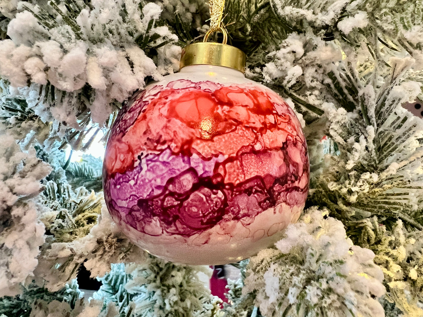 Porcelain alcohol ink ornament {Merry And Bright}