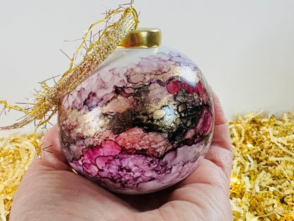 Porcelain alcohol ink ornament {Christmas Eve}