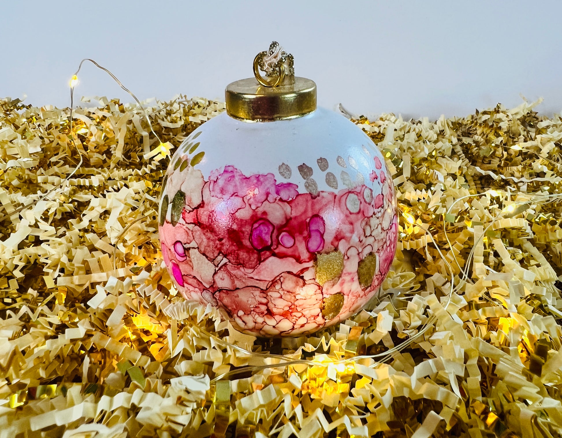 Porcelain alcohol ink ornament {Holly Jolly}