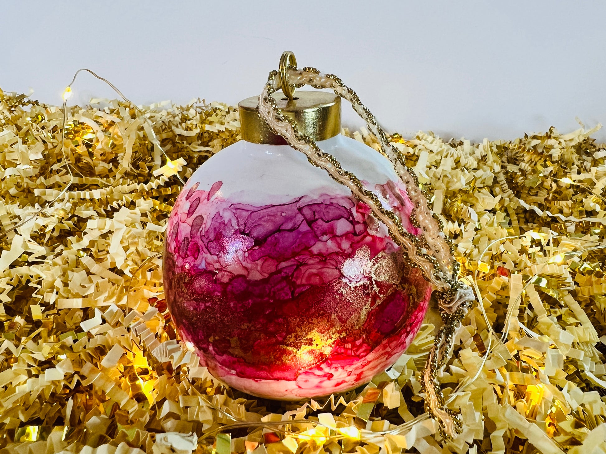 Porcelain alcohol ink ornament {Tinsel}